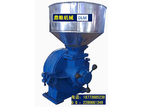 30型磨片式粉碎機(jī)、磨粉機(jī)磨粉機(jī)，磨片式，產(chǎn)量達(dá)1000公斤時(shí),粗細(xì)可調(diào)
